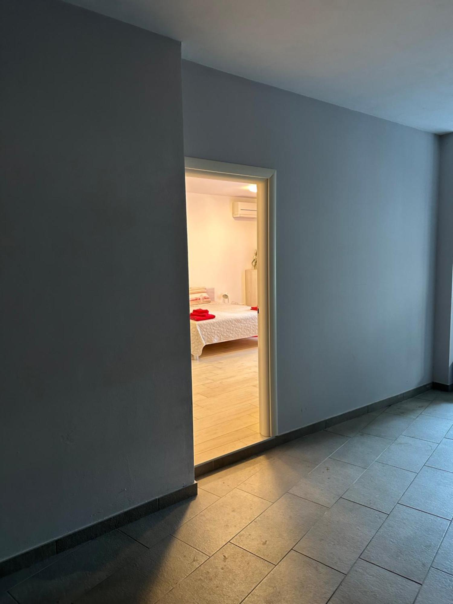 Margherita'S Room Ровинь Экстерьер фото